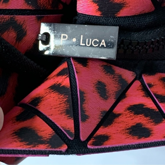 P. Luca tote coral red leopard and black geometric bendable‎ purse. - Picture 3 of 12